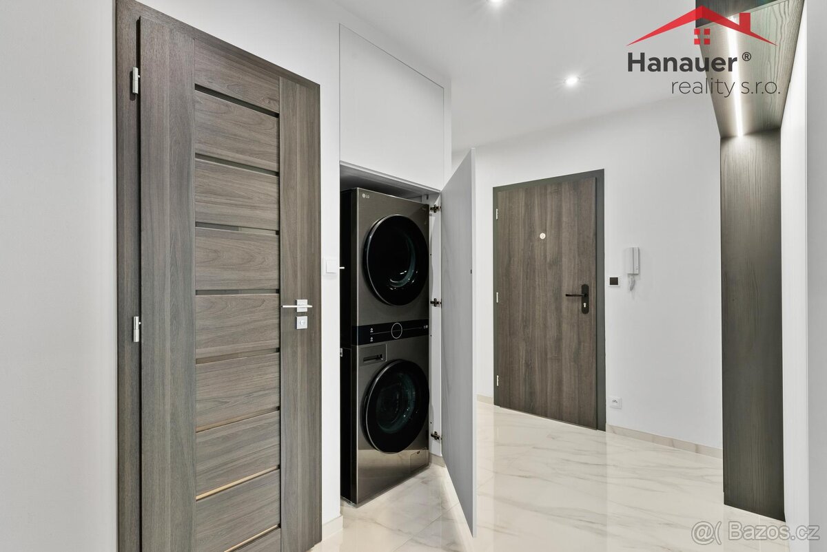 Prodej bytu 4+kk, 78 m2, Česká Kamenice, ul. 5. května - 9