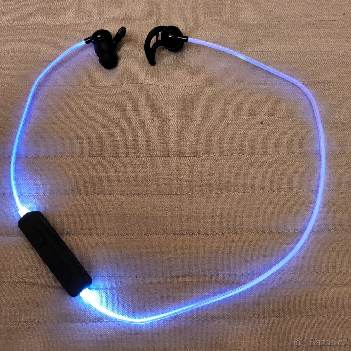 Bluetooth sluchátka se světelným efektem - 9