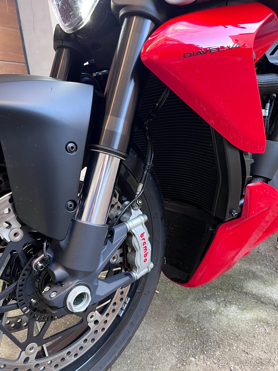Ducati Diavel V4 - tovární záruka do 4/27 - 9