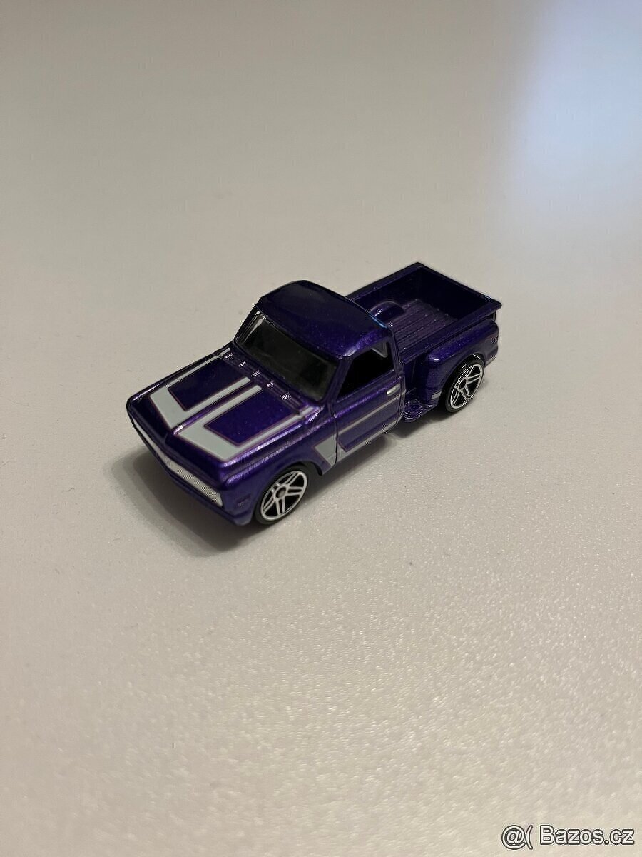 Hotwheels Custom '69 Chevy - 9