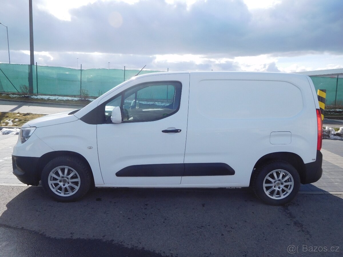 Opel Combo 1.2 THP, 81 kW, Klima, TOP KM - 9