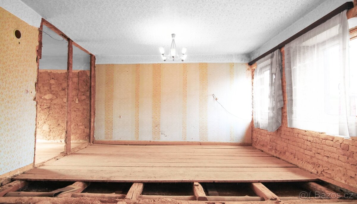 Prodej rodinného domu, 270 m2, Seč - 9