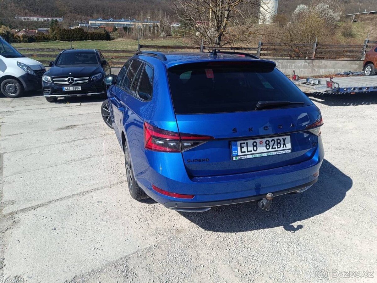 Škoda Superb Hybrid iV - 9