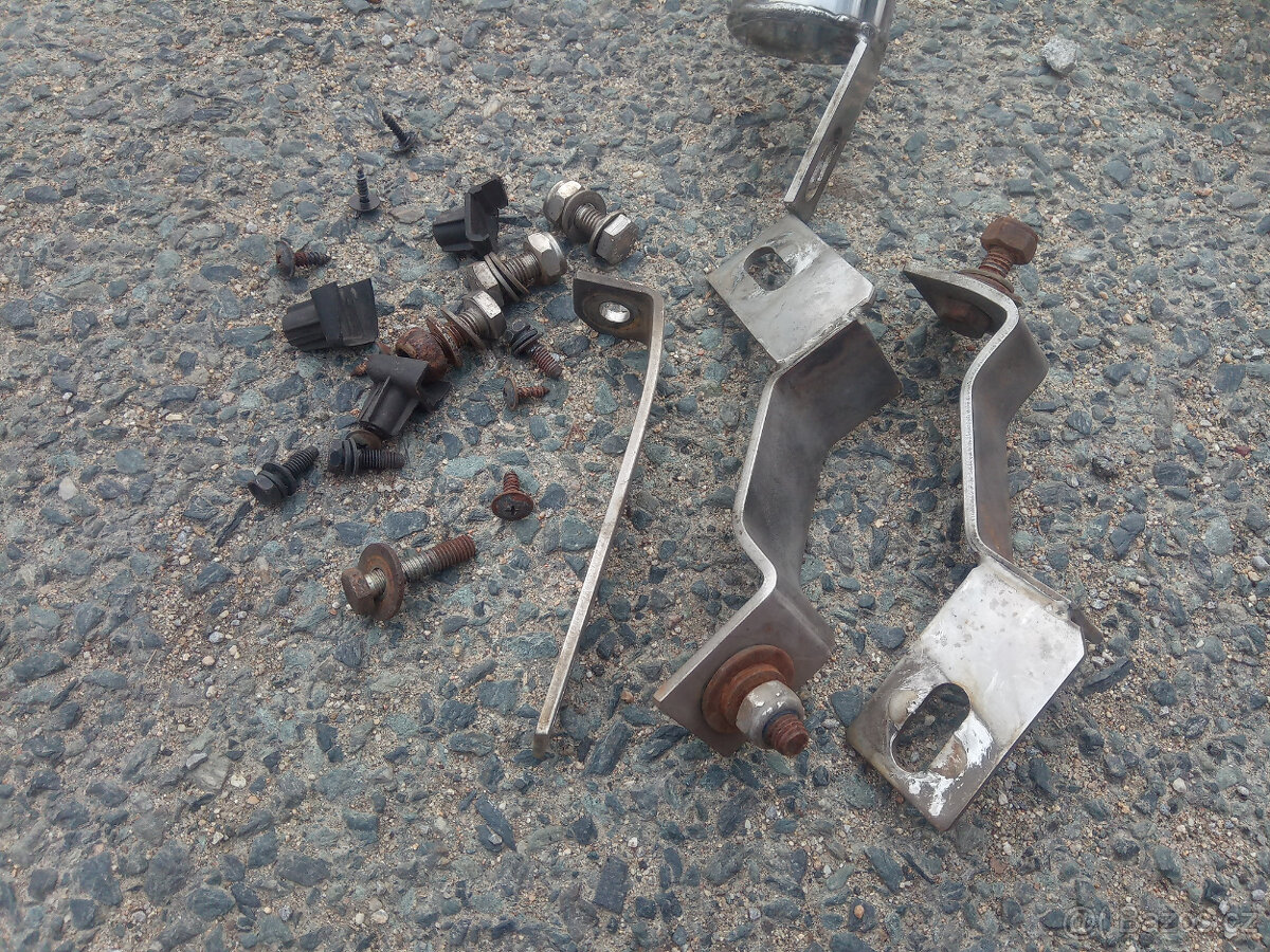 Ochranný nerezový rám - poškozený. - 9