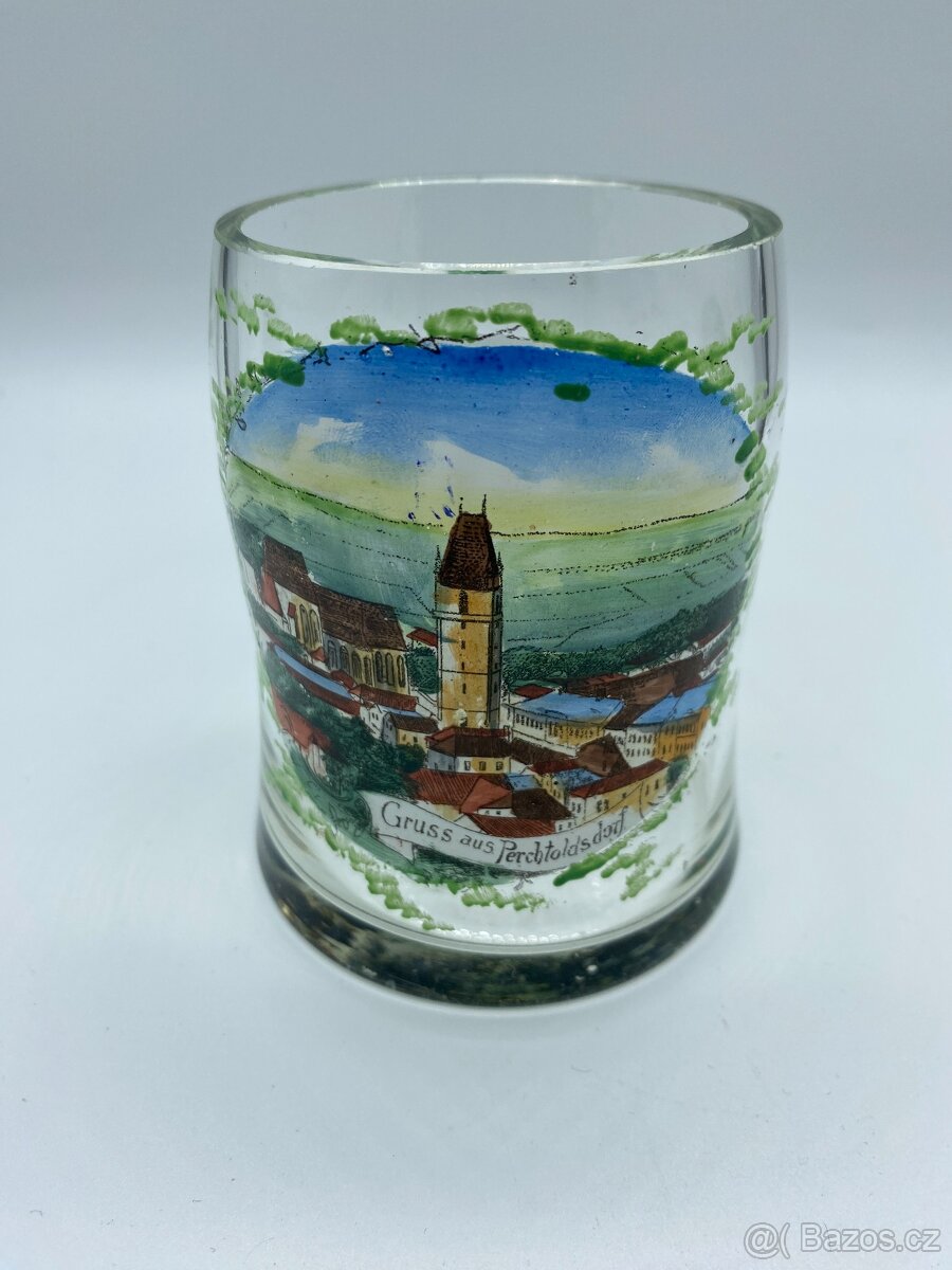 Sběratel nabízí staré sklenice s obrázky měst - 9