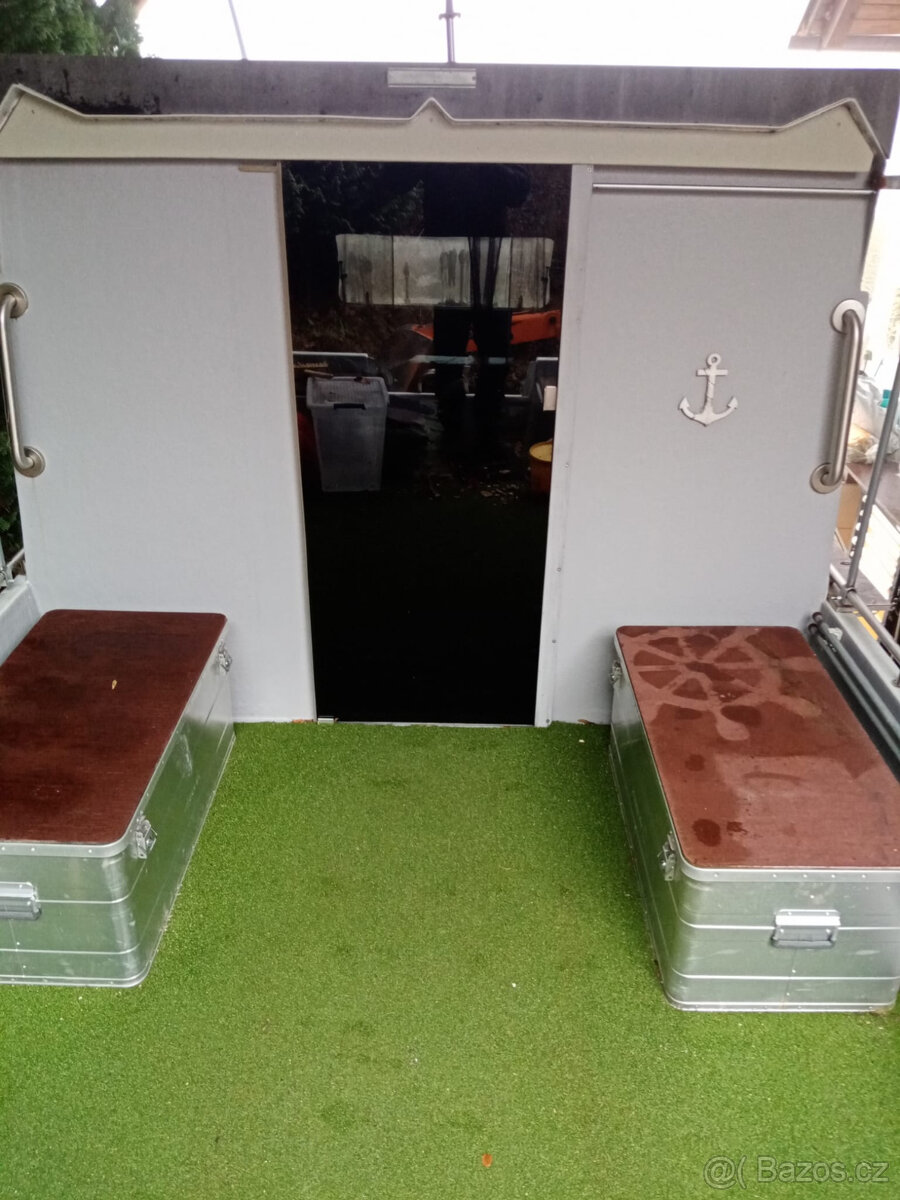 Rybářská loď WOR Predátor 6 - 9