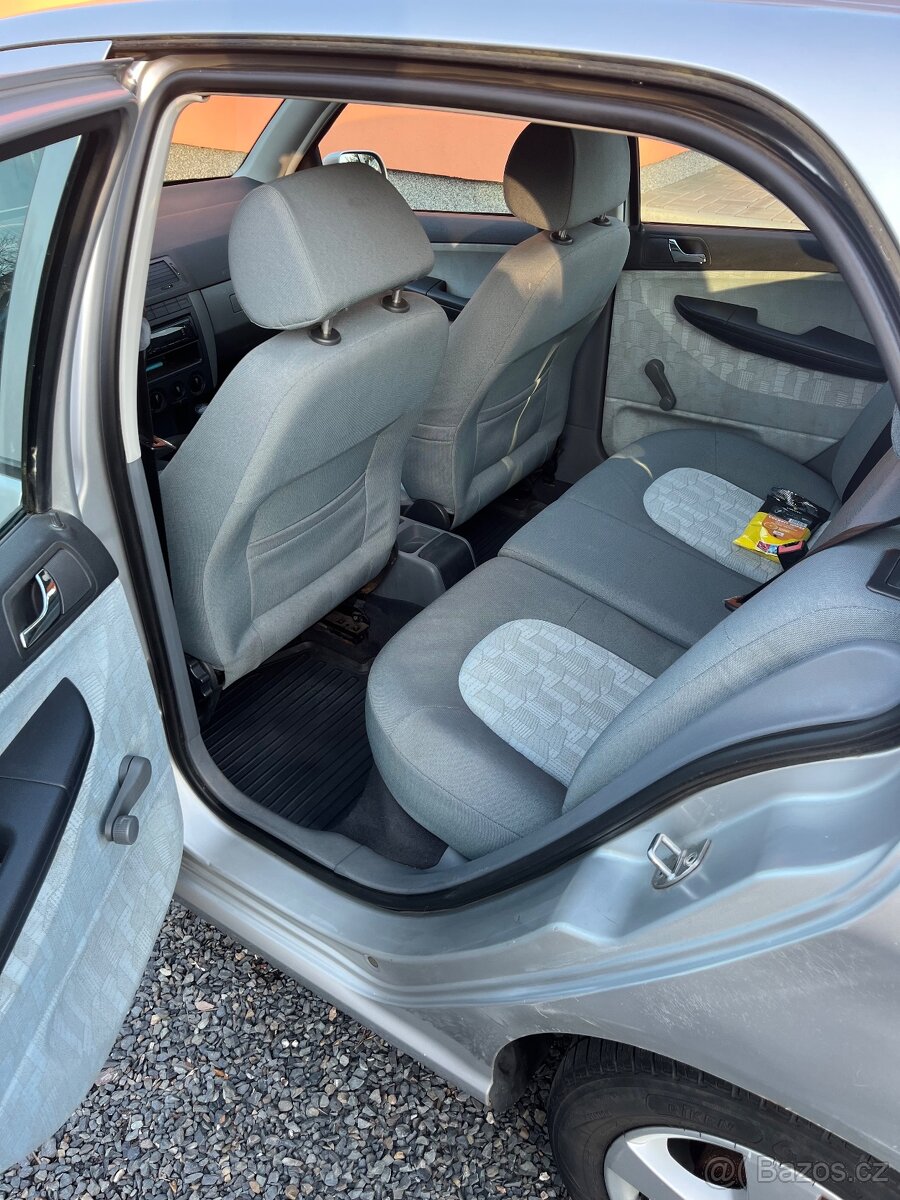Škoda Fabia 1.4mpi - 9