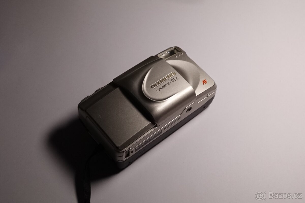 Olympus Superzoom 105G - 9