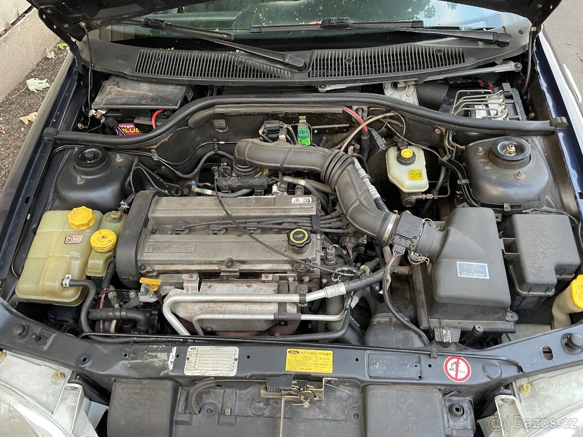 Ford escort 1.6 16V - 9