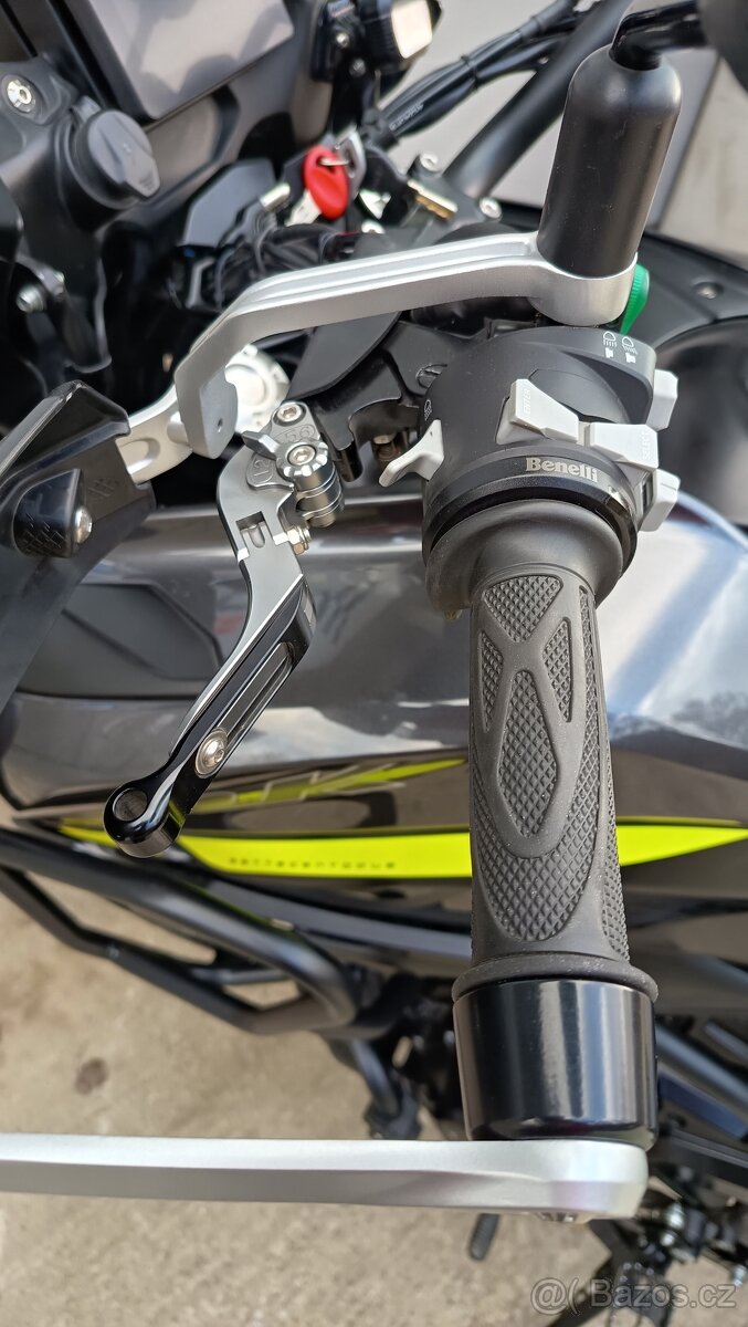 Benelli TRK 702 X - 9