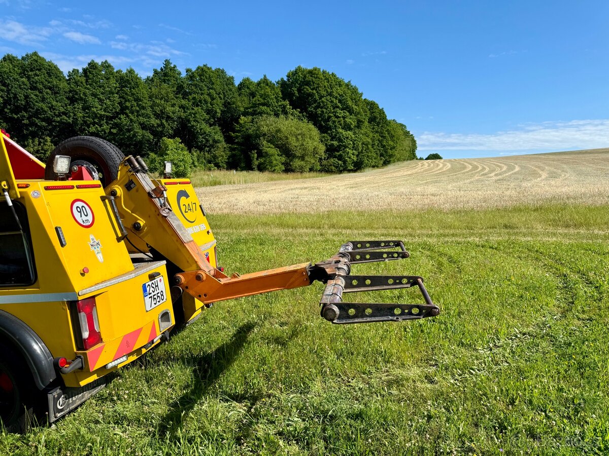 Odtahový speciál Iveco Daily - 9