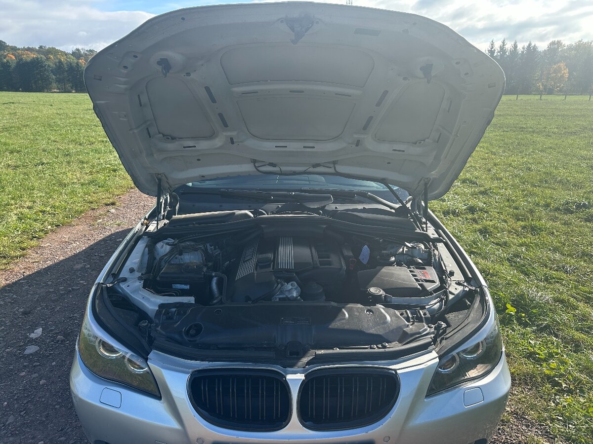 BMW E60 525i Manuál 2004 - 9