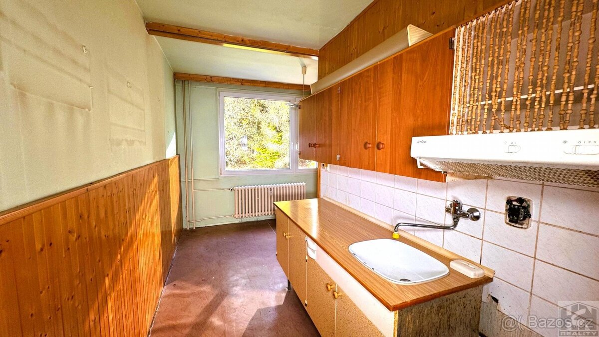 Byt 1+1, balkon, 40,8 m2, OV, původní stav Jiřetín pod Bukov - 9