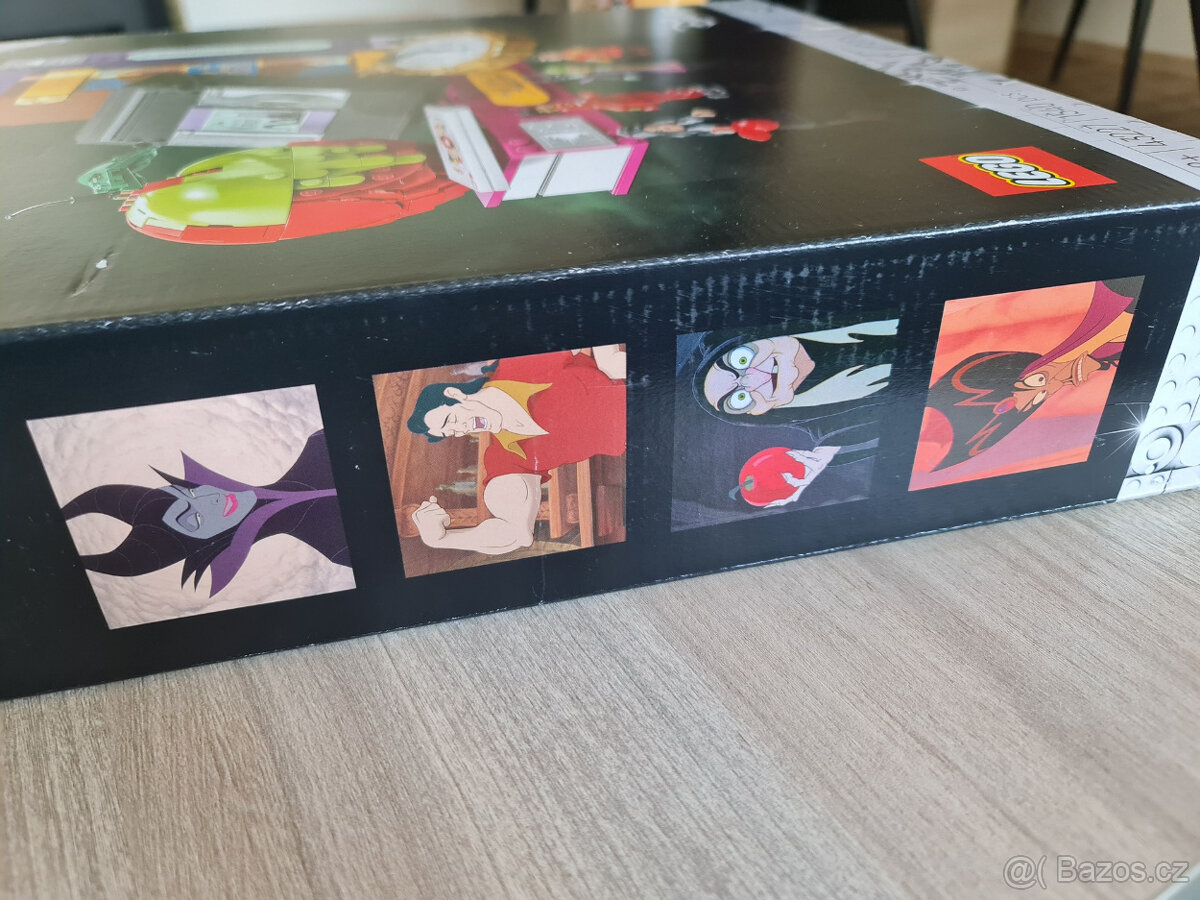 LEGO® Disney™ 43227 Symboly padouchů + mini dárek - 9