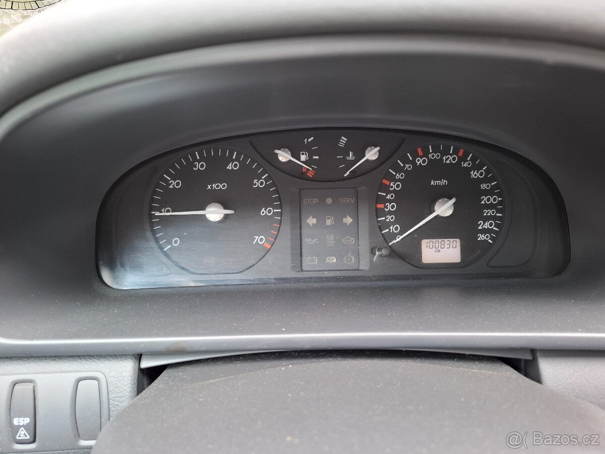 Renault Laguna 1.8i Klima Model 2003///Na Opravu/// - 9