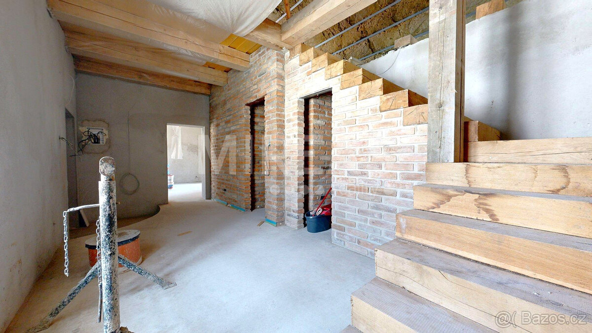 Roždalovice, prodej multifunkčního objektu, 419 m² na pozemk - 9