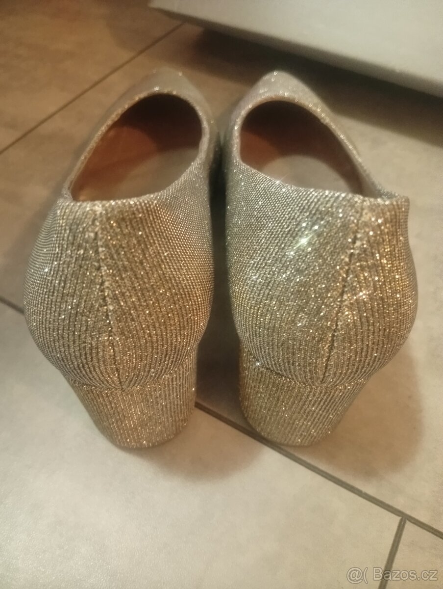 Dámské lodičky Gábor vel.40,5 nové - 9