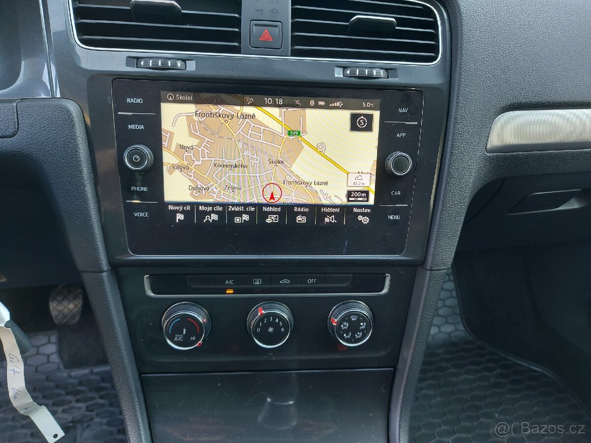 Volgswagen Golf 1,0 TSI 2020 - 9