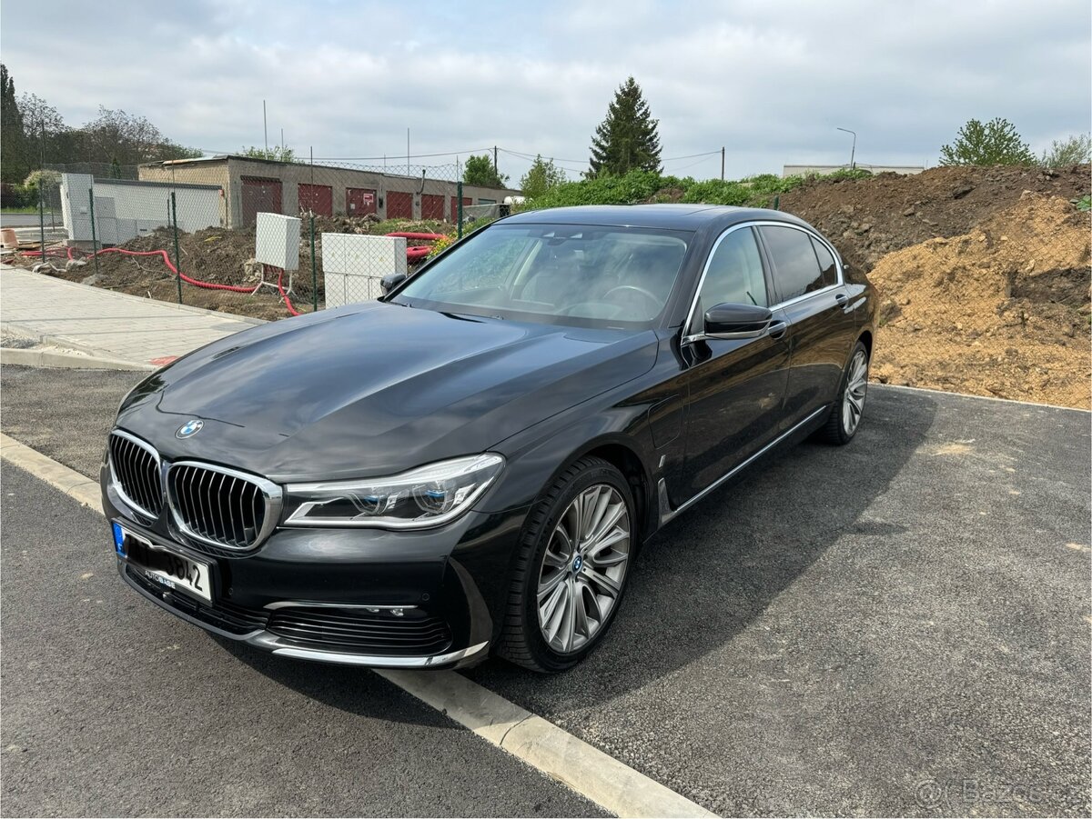 BMW 740Le - 9