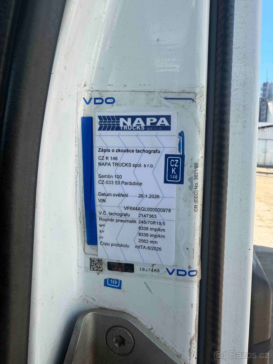 Renault Midlum 220.12 - 9