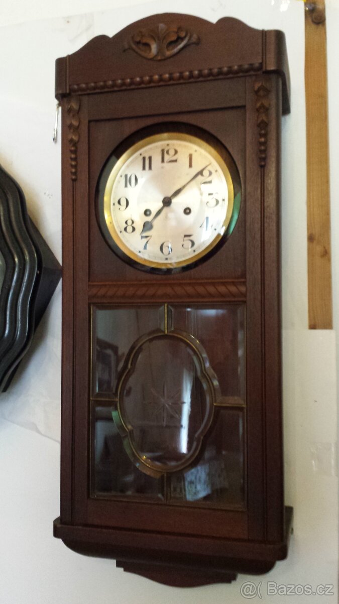 Starožitné nástěnné hodiny sbírka 6ks - 9