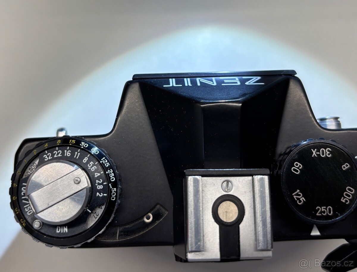 Zenit 11 + Helios 44M - 9