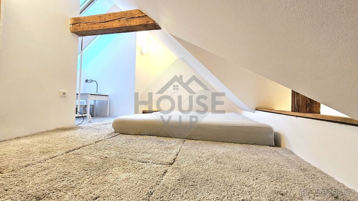 Prodej bytu 1+kk 35 m², Praha - Bohnice, ev.č. 01092 - 9