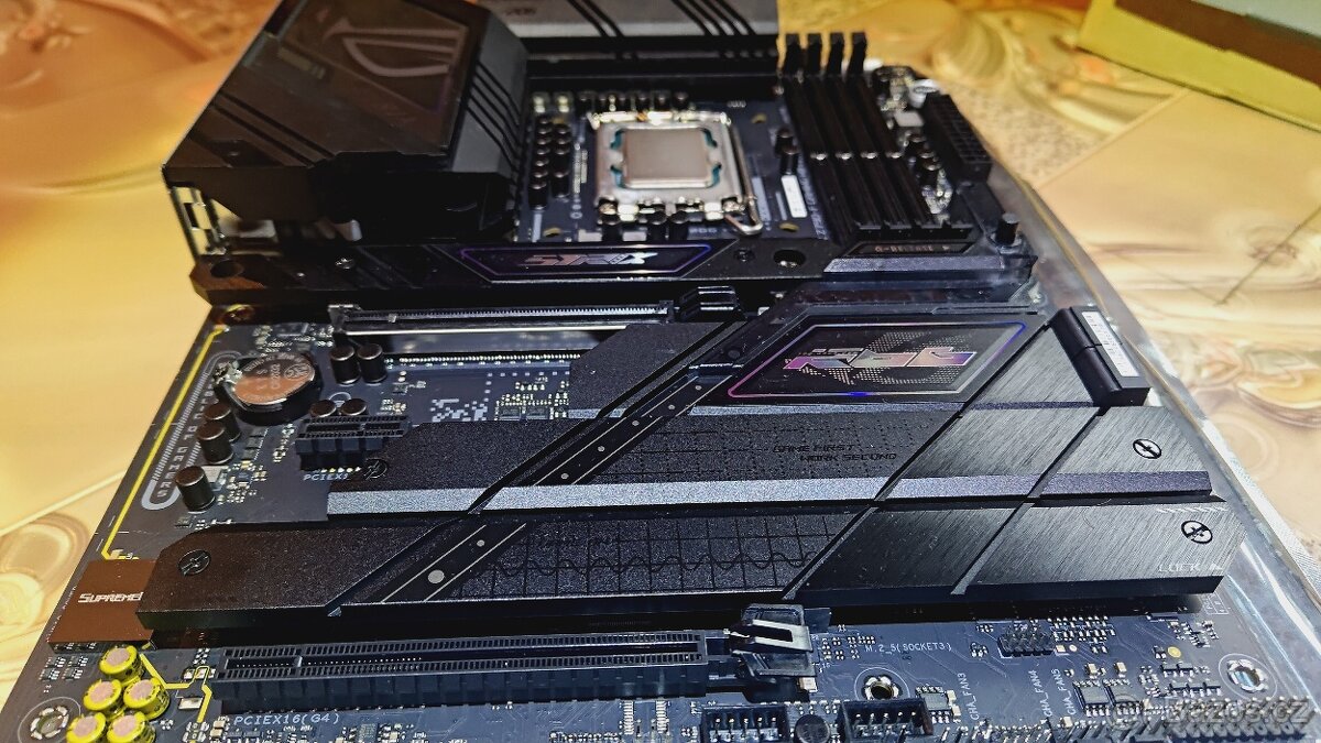 MB ROG STRIX Z790-F Gamming WiFi-7 II Motherboard - 9