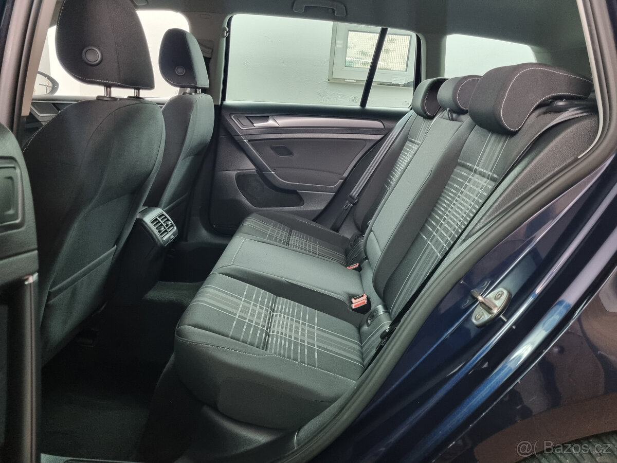 VW Golf 7 Variant 1.2 TSi 81kW akční výbava Lounge - 9