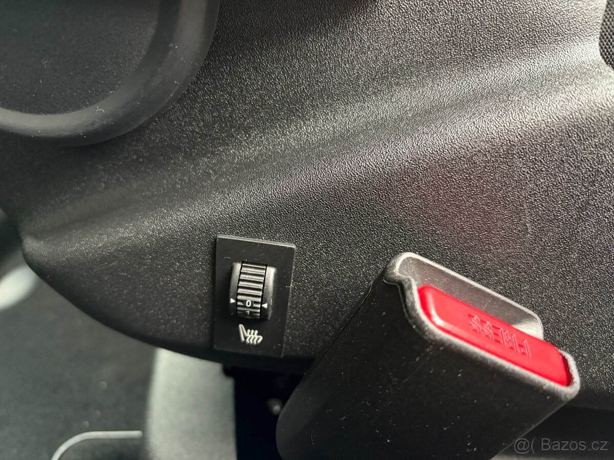 Citroën C4 Picasso 1.6 HDI 82KW, Po 1. Maj., Tažné, Výhřev - 9