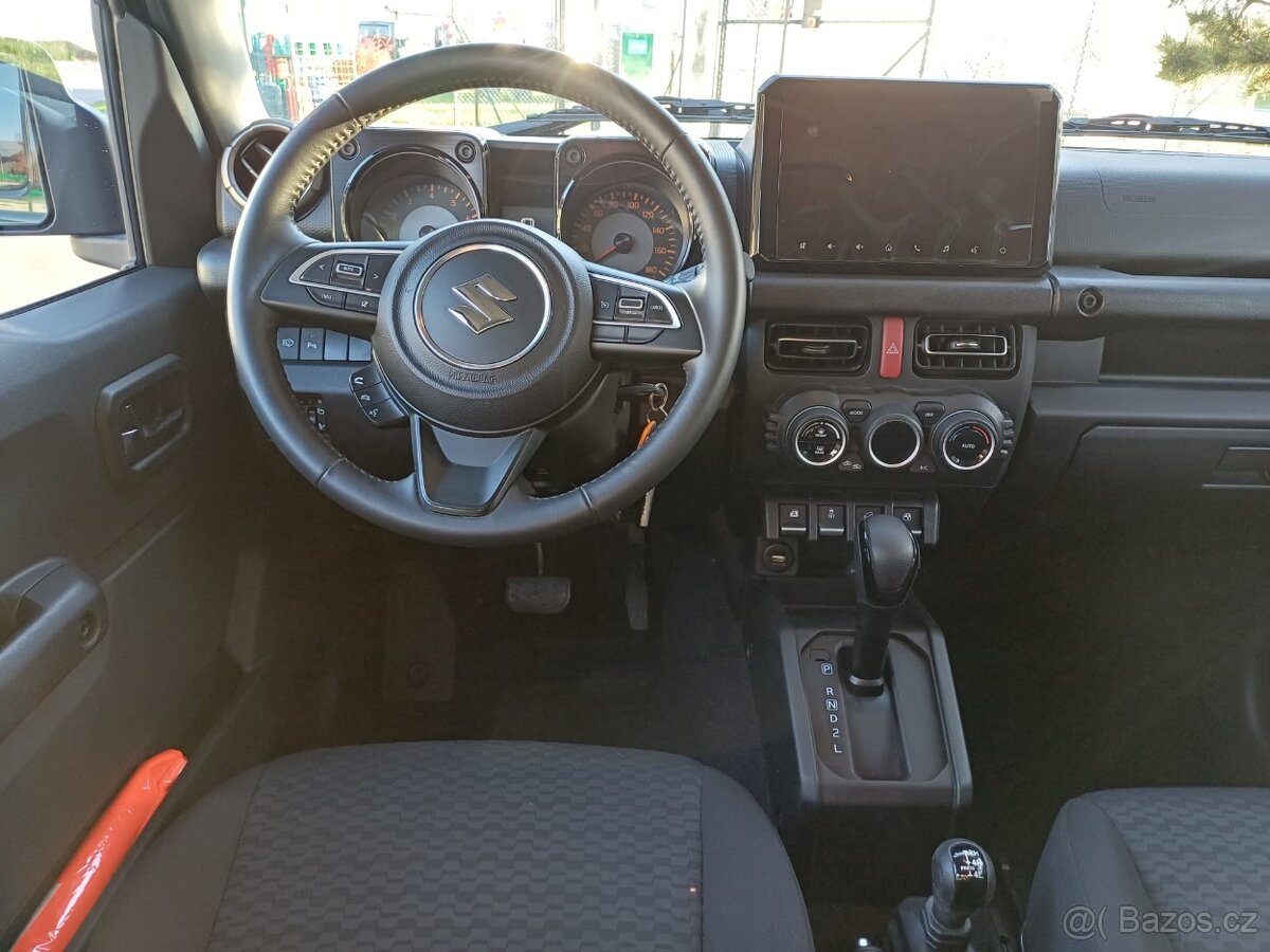 Suzuki Jimny 1,5 GLX-LONG, AUTOMAT, Předváděčka -5 720 km - 9