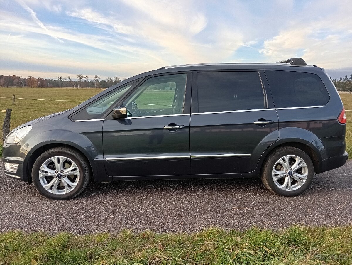Ford Galaxy 2.0 TDCi 103kw Titanium, 174000km, manuál - 9