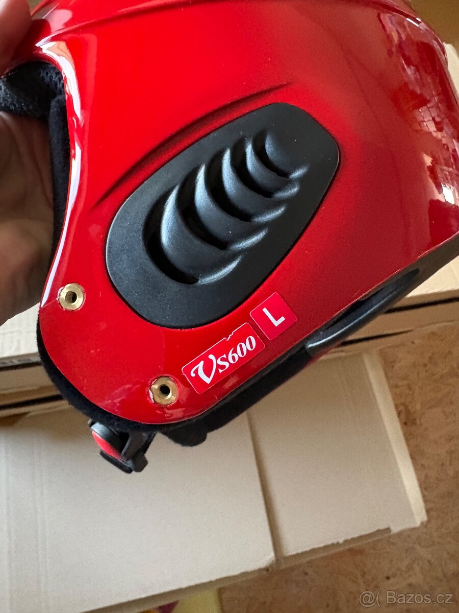 Lyžařská helma - 9