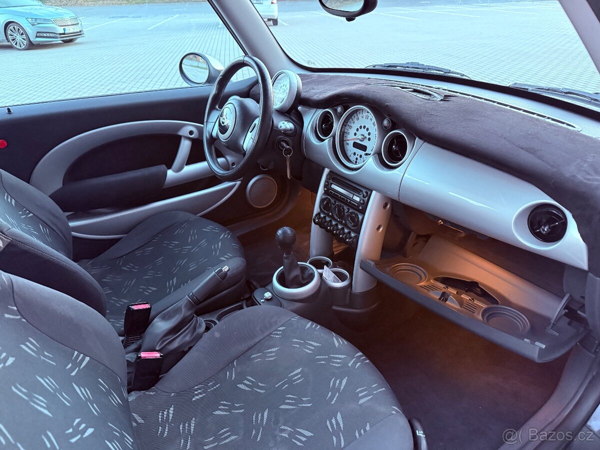 Mini One, 1.6i, 66kw Klima Panorama - 9