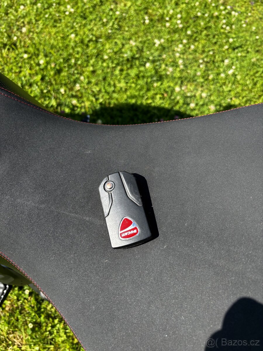 Ducati Diavel CROMO - 9