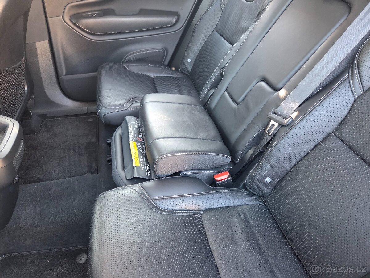 Volvo XC90 B5 Inscription AWD - 9