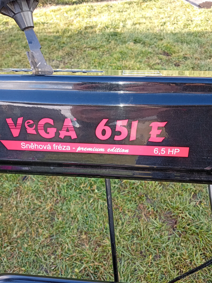 Sněhová fréza VeGA - 9