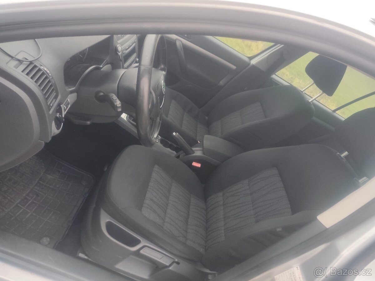 Škoda Octavia 2 facelift 2.0 tdi - 9