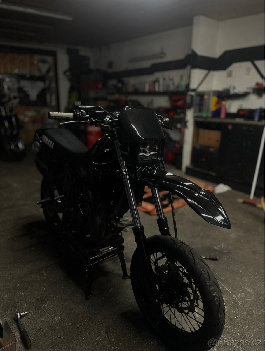 Yamaha DT 125 R – TOP stav - 9