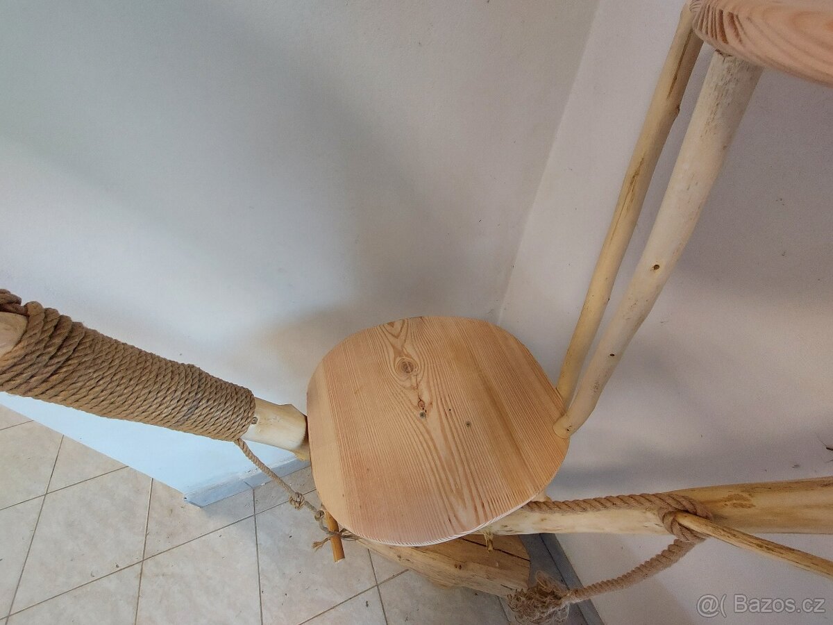 Kočičí strom, škrabadlo. - 9