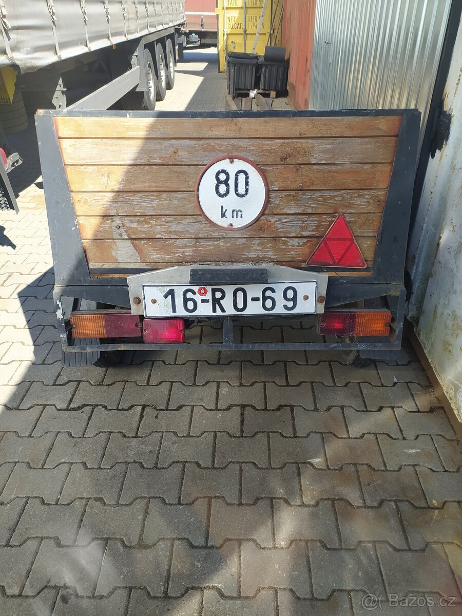 Vlek na prodej - 9