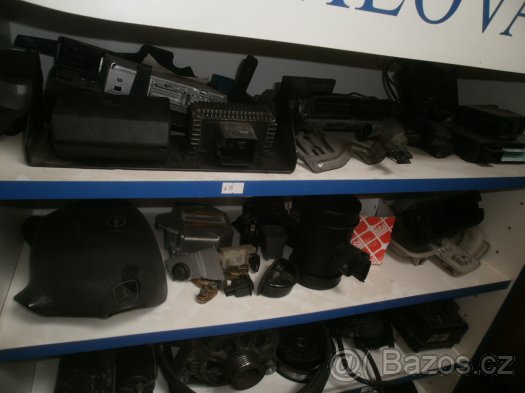 Náhradní díly z vozu Opel Sintra - 9