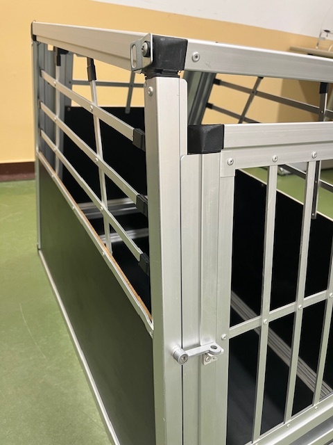 Klec pro psa do auta - 9