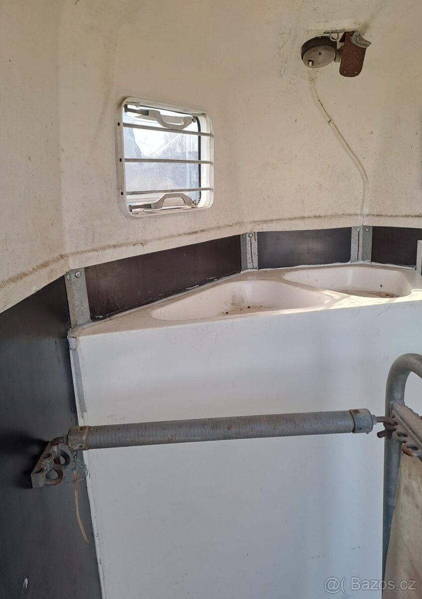 Přepravník na 2 koně - 9