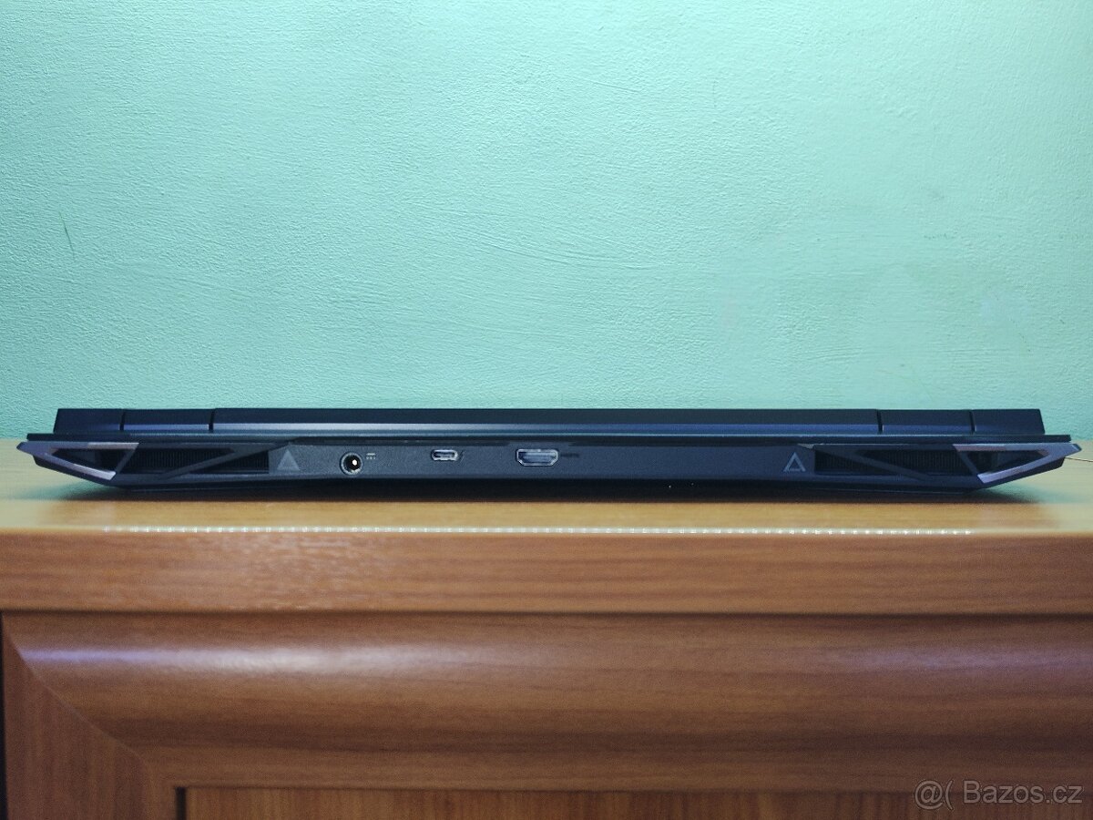 17 Velký Nitro 5,RTX-140w,i5-12gen,DDR5,1TB,RGB. - 9