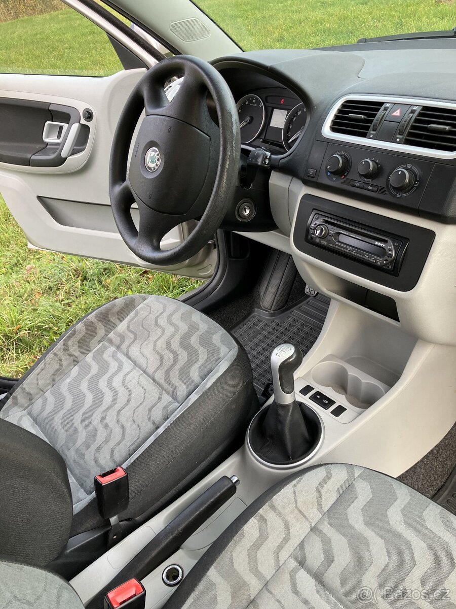 Škoda fabia II. 1.2 HTP 51 kW - 9