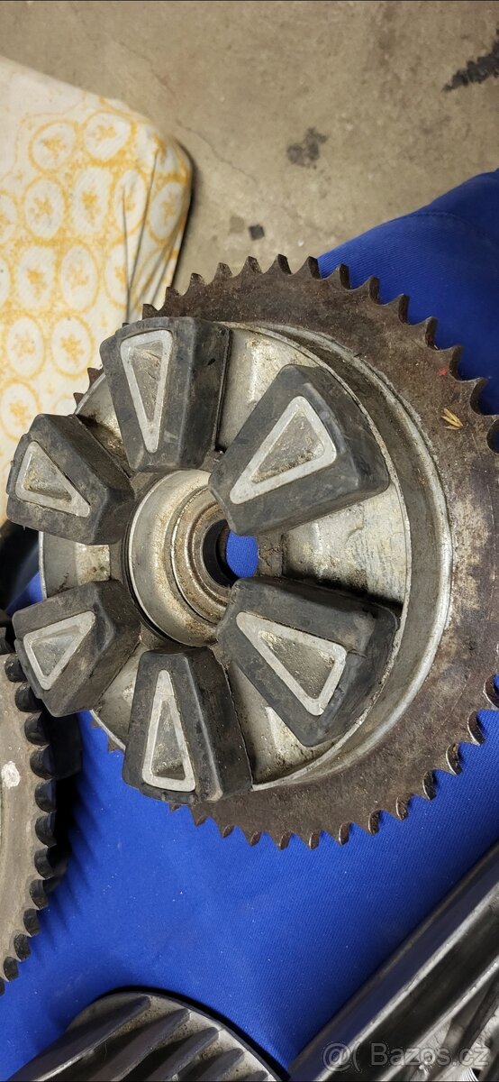 Nove nepouzite dily Mototechna. Jawa 250,350 - 9