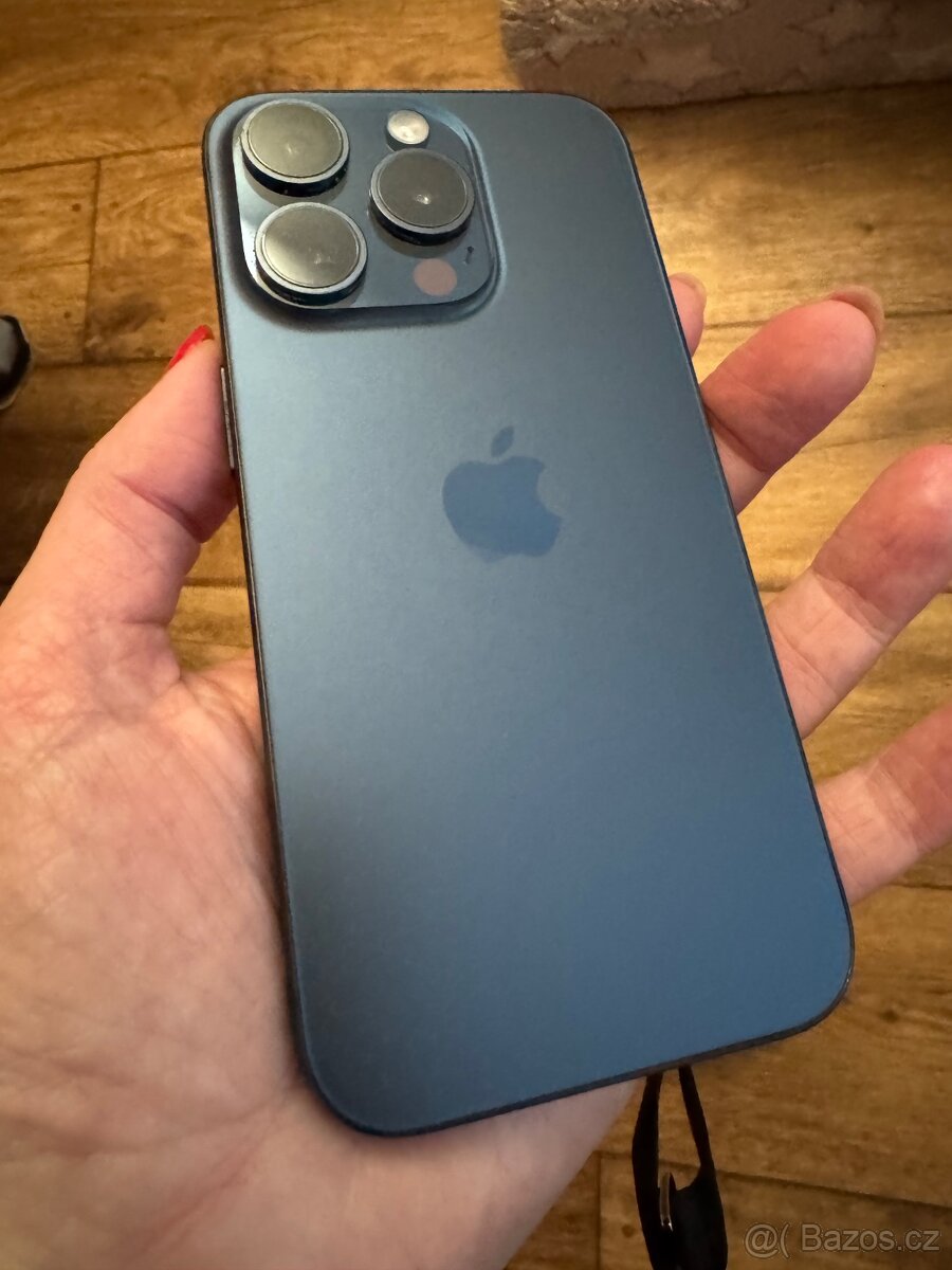 Prodám iPhone 15 Pro - 9