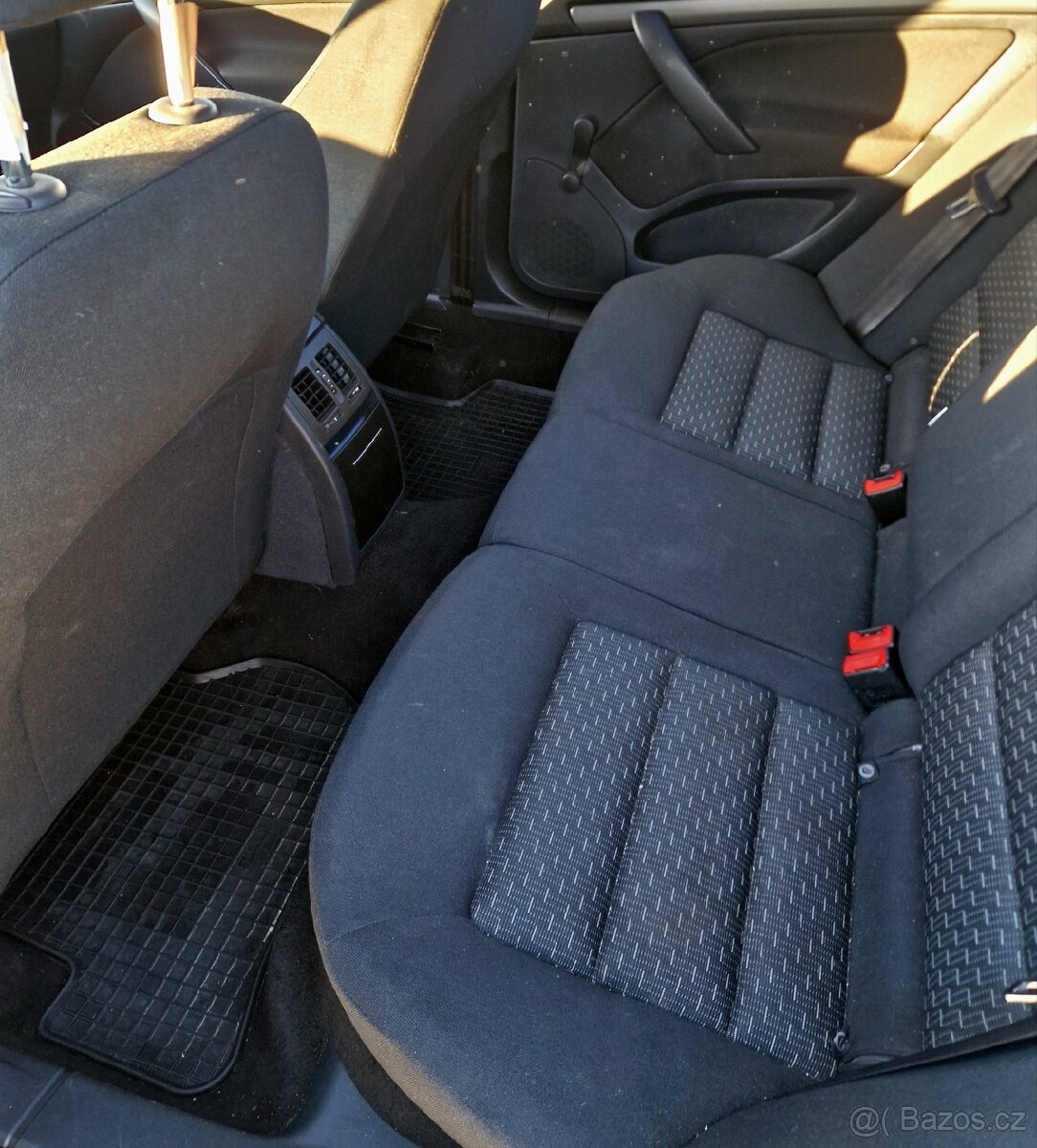 ŠKODA OCTAVIA 1.6 TDI 77kW combi - 9