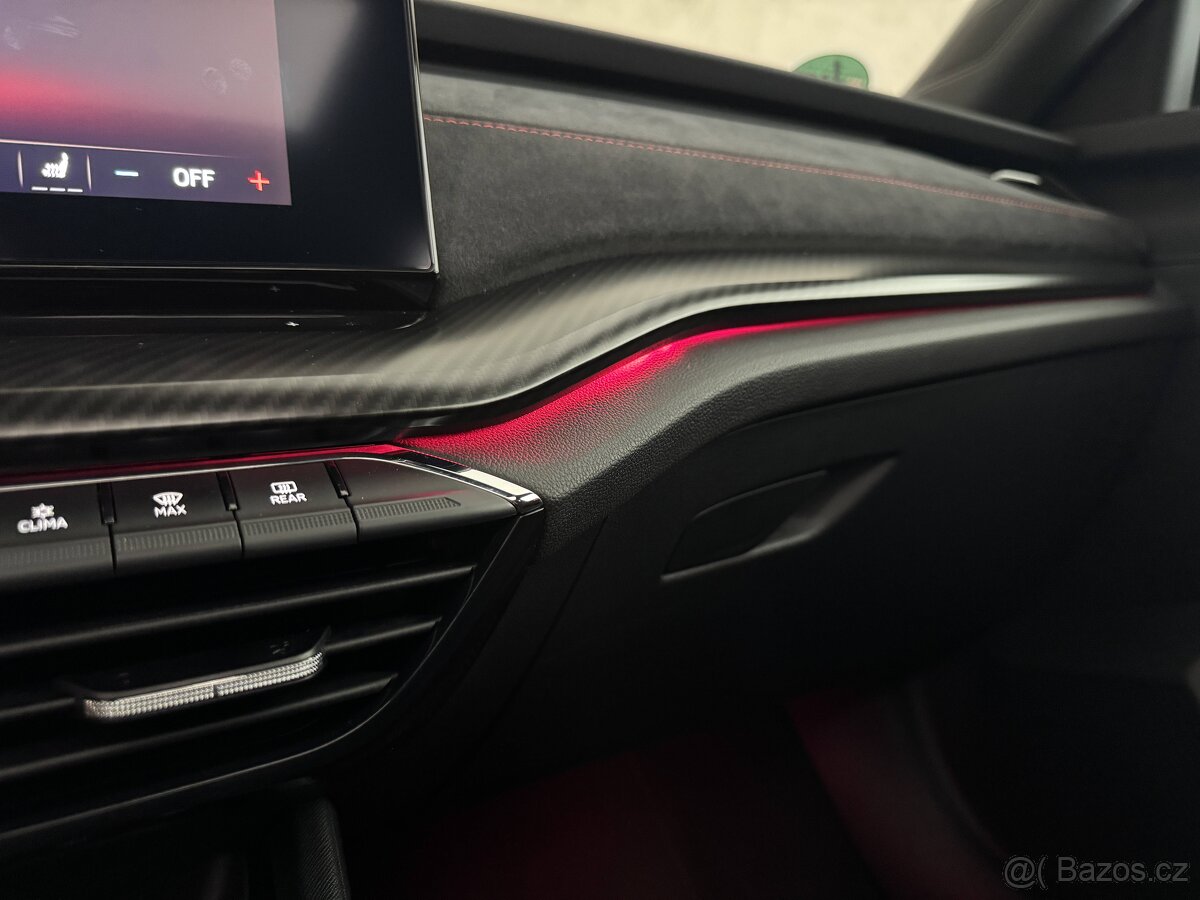 Škoda Octavia Combi 1.4TSi iV RS Virtual Matrix Kamera - 9